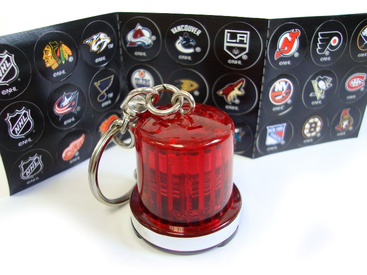 NHL HOCKEY GOAL LIGHT KEYCHAIN PORTE CLES ~ FLASHING GOAL LIGHT 